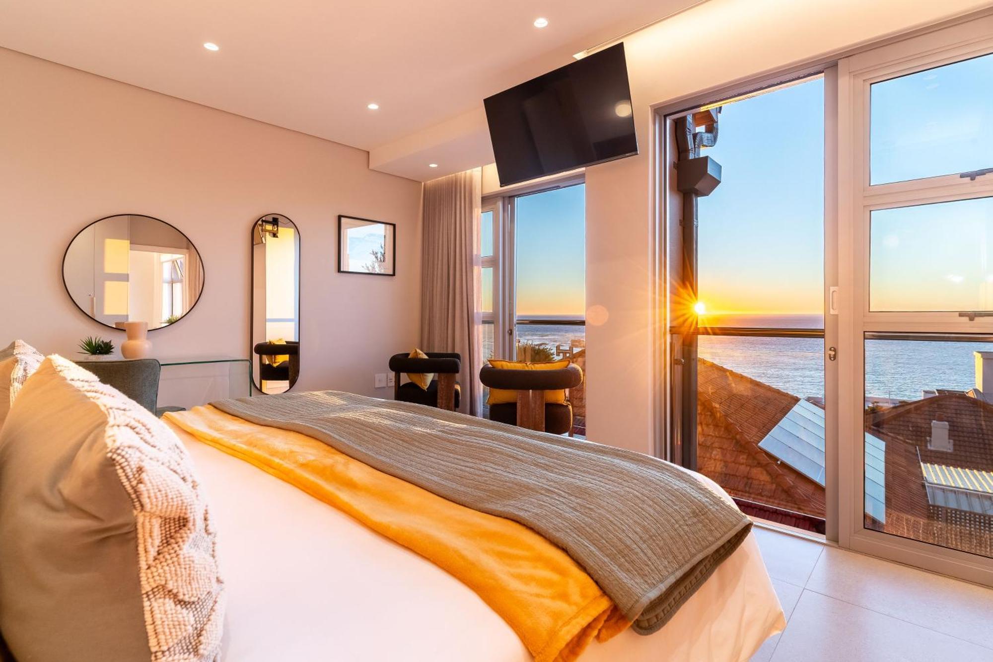 Lisburn Uno On Clifton - Lux With Ocean Views *